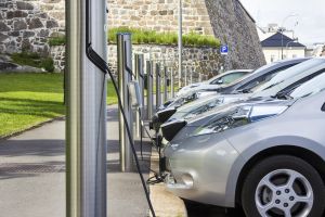 EV-owner-survey-satisfaction