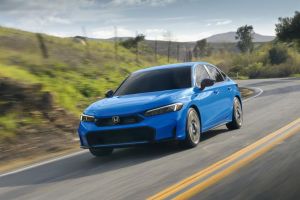 Honda, Porsche Come Out on Top in Kelley Blue Book’s 2025 Consumer Choice Awards