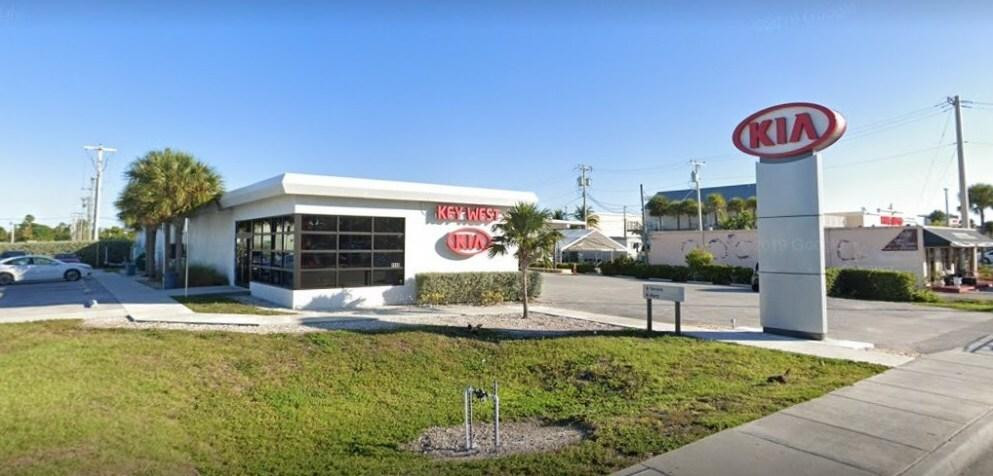 2024-auto-dealership-buy-sell-trends